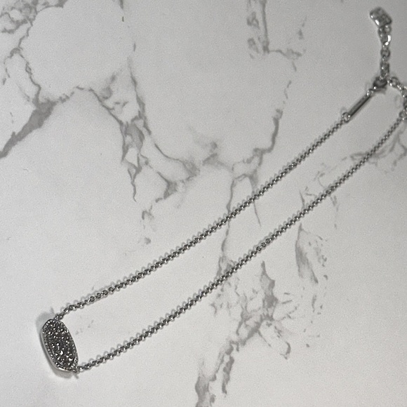 KENDRA SCOTT Designer Necklace | Silver Tone Druzy Stone | EUC - Picture 5 of 6